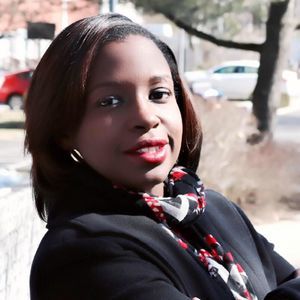 Meet your Posher, Edith